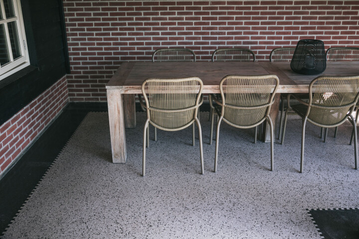 Overkapping terrazzo 5